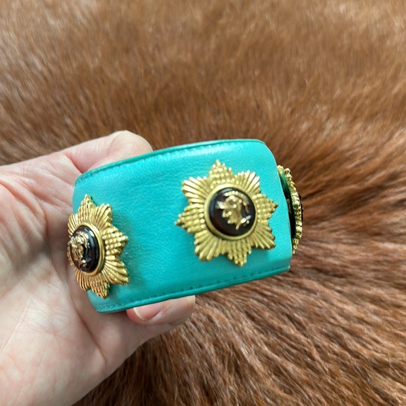 Turquoise LEATHER adjustable bracelet - Picture 3 of 6